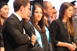 absolventenfeier_2014_web_foto_j._kuestenmacher_0429.jpg (DE)