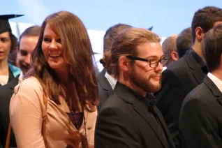 absolventenfeier_2014_web_foto_j._kuestenmacher_0495.jpg (DE)