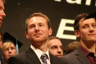 absolventenfeier_2014_web_foto_j._kuestenmacher_0516.jpg (DE)