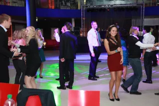 absolventenfeier_2015_party_20151024_foto_e._tritschler_img_8518.jpg (DE)