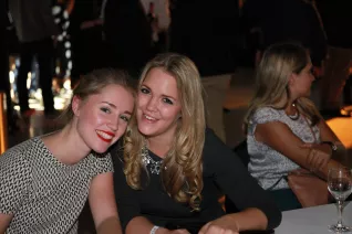 absolventenfeier_2015_party_20151024_foto_e._tritschler_img_8547.jpg (DE)