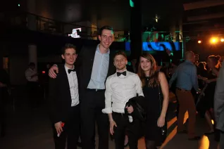 absolventenfeier_2015_party_20151024_foto_e._tritschler_img_8589.jpg (DE)