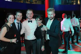 absolventenfeier_2015_party_20151024_foto_e._tritschler_img_8600.jpg (DE)