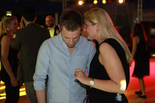 absolventenfeier_2015_party_20151024_foto_e._tritschler_img_8627.jpg (DE)