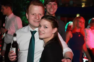 absolventenfeier_2015_party_20151024_foto_e._tritschler_img_8648.jpg (DE)