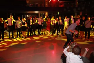 absolventenfeier_2015_party_20151024_foto_e._tritschler_img_8698.jpg (DE)