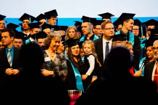 absolventenfeier_20161022_foto_nathan_dreessen_058.jpg (DE)