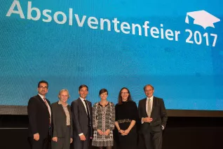 absolventenfeier_2017_festakt_20171021_foto_s._sondermann_01.jpg (DE)