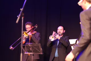 absolventenfeier_2017_party_20171021_foto_j._kuestenmacher_0111.jpg (DE)