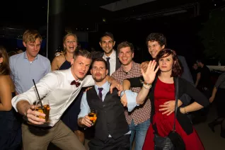absolventenfeier_2017_party_20171021_foto_s._sondermann_23.jpg (DE)
