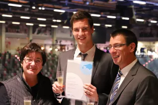 absolventenfeier_ausklang_20191026_foto_juri_kuestenmacher_053.jpg (DE)
