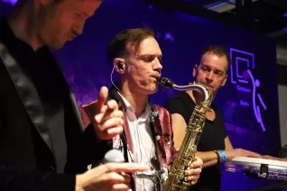 absolventenfeier_ausklang_20191026_foto_juri_kuestenmacher_111.jpg (DE)