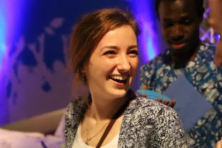 absolventenfeier_ausklang_20191026_foto_juri_kuestenmacher_155.jpg (DE)