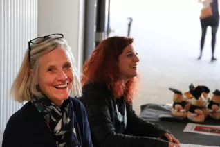 absolventenfeier_vor_festakt_20191026_foto_juri_kuestenmacher_002.jpg (DE)