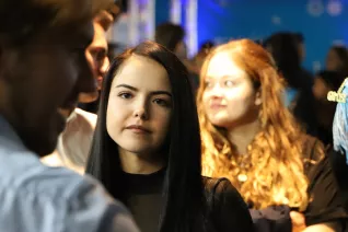 absolventenfeier_vor_festakt_20191026_foto_juri_kuestenmacher_219.jpg (DE)