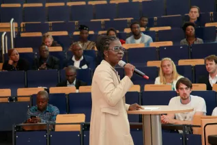 afrika_konferenz_audimax_sta_20180914_foto_eva_tritschler_mg_1278.jpg (DE)