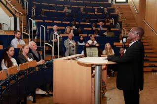 afrika_konferenz_audimax_sta_20180914_foto_eva_tritschler_mg_1284.jpg (DE)