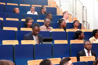 afrika_konferenz_audimax_sta_20180914_foto_eva_tritschler_mg_1290.jpg (DE)