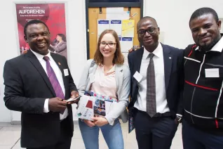afrika_konferenz_sta_20180913_foto_j._kuestenmacher_71.jpg (DE)