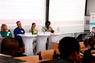 afrikakonferenz_seminare_sta_20180914_foto_eva_tritschler_mg_1252.jpg (DE)