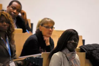 afrikakonferenz_sta_20161111_foto_j._kuestenmacher_25.jpg (DE)