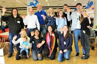 alumni-brunch_20_jahre_20150620_10a_foto_kira_wazinski.jpg