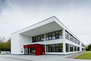 campus_rheinbach_g_foto_lichtenscheidt_171004_lic4096.jpg (DE)