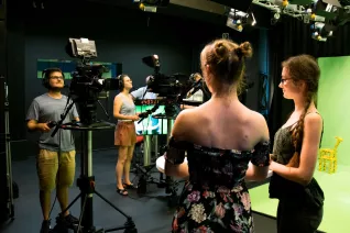 cut-raeume_galerie-11_emt_2020_foto-a-jordanidis (DE)