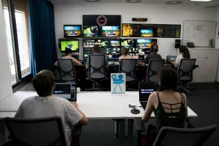 cut-raeume_galerie-1_emt_2020_foto-a-jordanidis (DE)