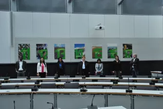 LobbyExkursionMBA09.jpg (DE)
