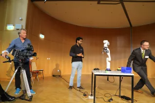 eroeffnung_akademisches_jahr_sta_20190930_foto_juri_kuestenmacher_120.jpg (DE)