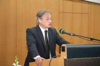 2013_eroeffnung_akad_jahr_ihne_14248.jpg (DE)