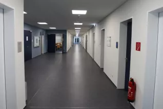 g_gebaeude_campus_sta_20171129_foto_j._kuestenmacher_01.jpg (DE)