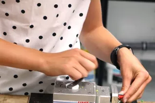 get_together_sommerferien_maedchen_technik_201808_foto_p._zacharias_1507.jpg (DE)