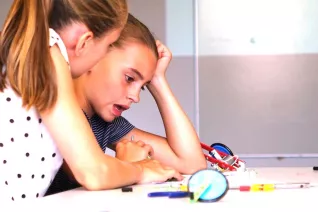 get_together_sommerferien_maedchen_technik_201808_foto_p._zacharias_1809.jpg (DE)