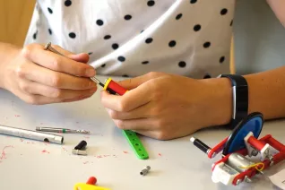 get_together_sommerferien_maedchen_technik_201808_foto_p._zacharias_2617.jpg (DE)