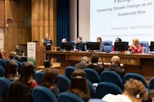 Green-Accord-Panel-01_Plenum_Katharina-Seuser_FBEMT_2019-03_Foto-Associazione-Culturale-Greenaccord (DE)