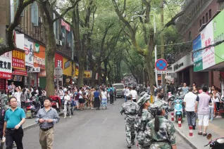 hunan_besuch_mittagspause_5_20150914_foto_m._flacke.jpg (DE)