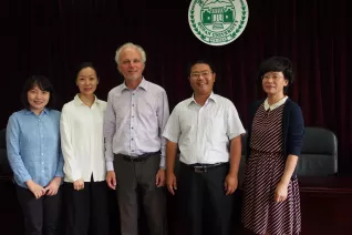 hunan_besuch_prof_cao_22-team_1_20150914_foto_m._flacke.jpg (DE)