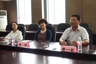 hunan_besuch_prof_cao_22_team_1_20150914_foto_m._flacke.jpg (DE)