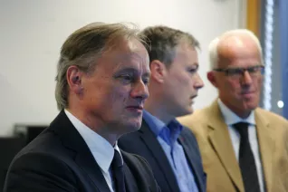 ihne_ruettgers_hinkenjann_ivc_hornet_sta_201609_foto_j._kuestenmacher_6.jpg (DE)