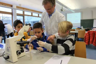 kinderuni_rhb_forensik_23.02.18_11.jpg (DE)