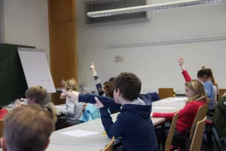 kinderuni_rhb_forensik_23.02.18_21.jpg (DE)