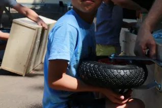 Kinderspielzeug-fuer-Fluechtlinge_FBEMT_20160719_Foto-Reith_img_8162.jpg (DE)