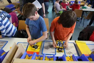 kinderuni-lego-mai-2014_42.jpg (DE)