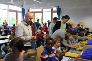 kinderuni-lego-mai-2014_60.jpg (DE)