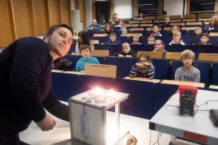 kinderuni-photovoltaik_72_eva_tritschler_20161124_4041.jpg (DE)