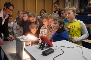 kinderuni-photovoltaik_72_eva_tritschler_20161124_4057.jpg (DE)