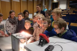 kinderuni-photovoltaik_72_eva_tritschler_20161124_4058.jpg (DE)