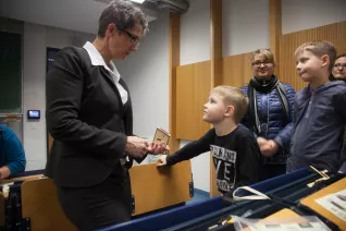 kinderuni-photovoltaik_72_eva_tritschler_20161124_4067.jpg (DE)